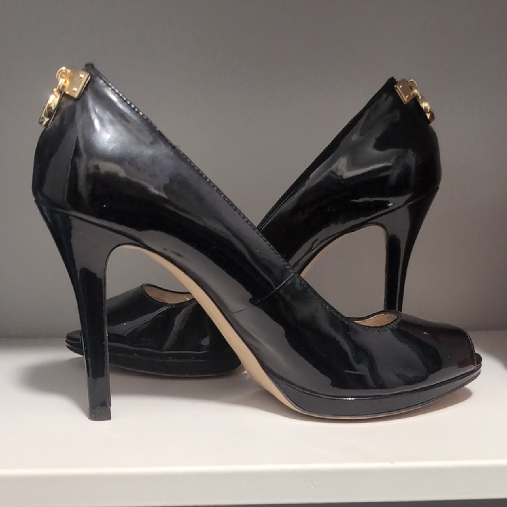 Michael Kors Glossy Black Peep Toe Heels - Picture 2 of 2